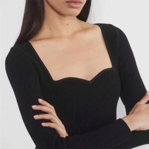 Aritzia Babaton Sculpted Knit Long Sleeve Scalloped Square Neckline